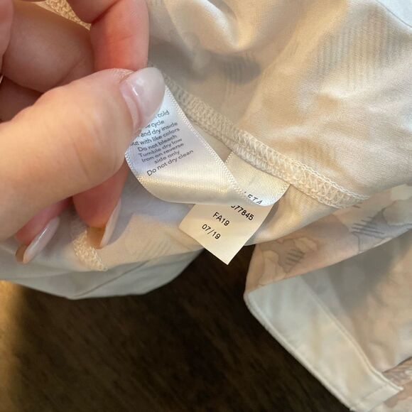 Athleta Racer Run Lightweight Jacket Size Small Pink Grey Camo - Picture 4 of 6